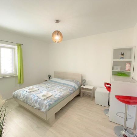 Modern Room Old Town - Задар Экстерьер фото