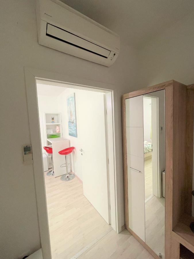 Modern Room Old Town - Задар Экстерьер фото